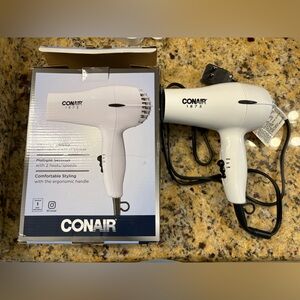 Conair 1875 White Hair Dryer